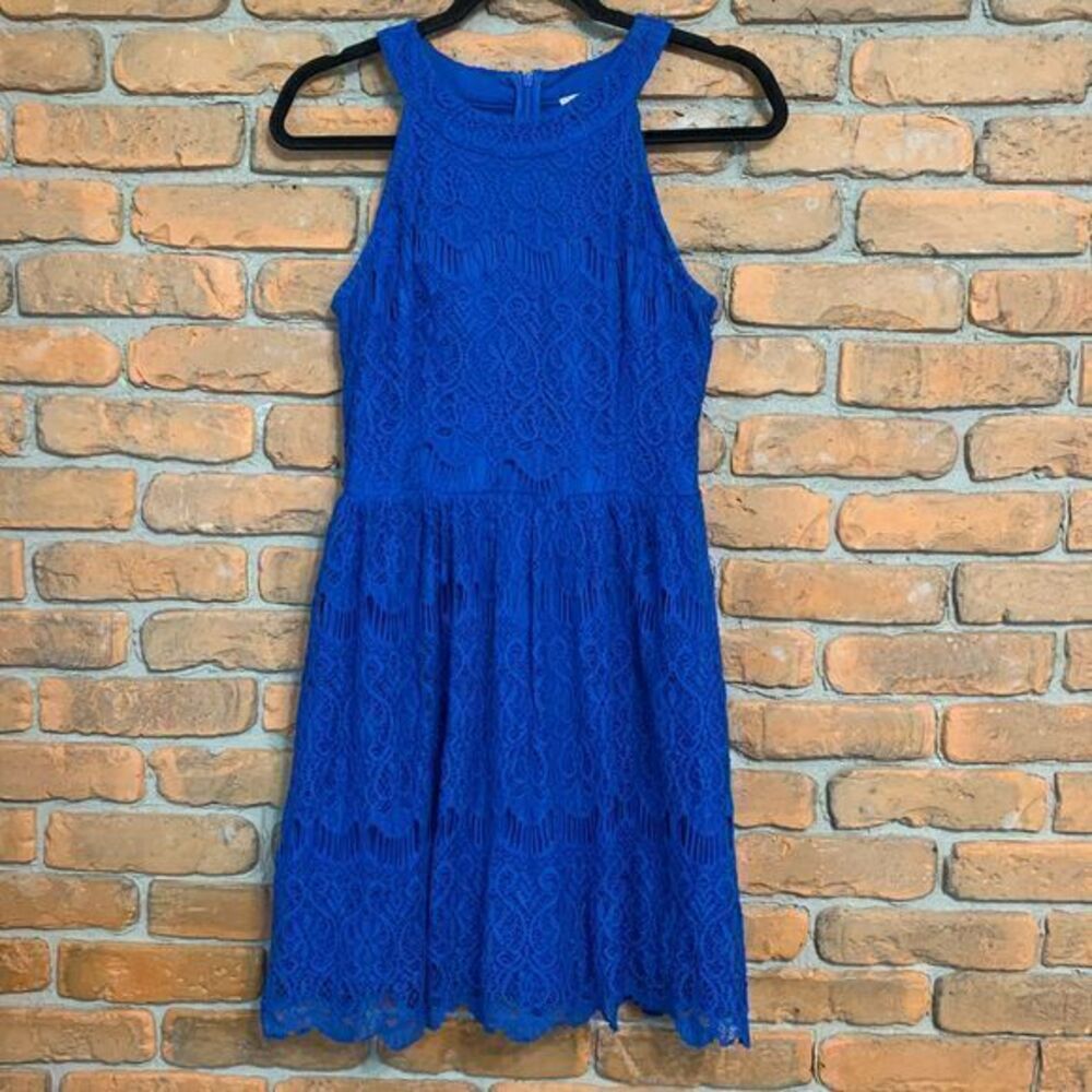 Altar'd State Women's Crochet Lace High Neck Sleeveless Mini Sheath Dress‎ - S